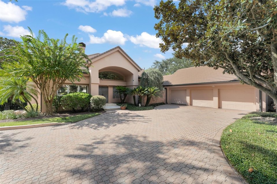 5036 Latrobe Drive exterior
